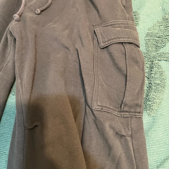 Hollister Dark Gray High-Rise Cargo Sweatpants - Picture 2 of 6